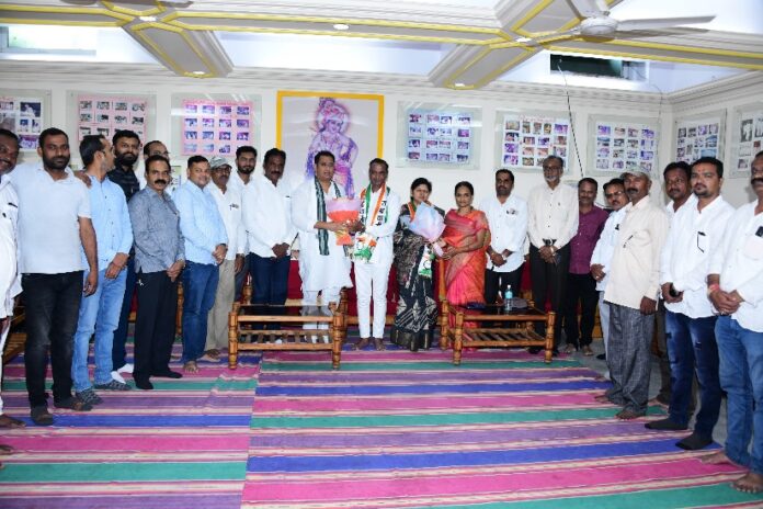 कोल्हे गट माजी नगरसेविका प्रवेश